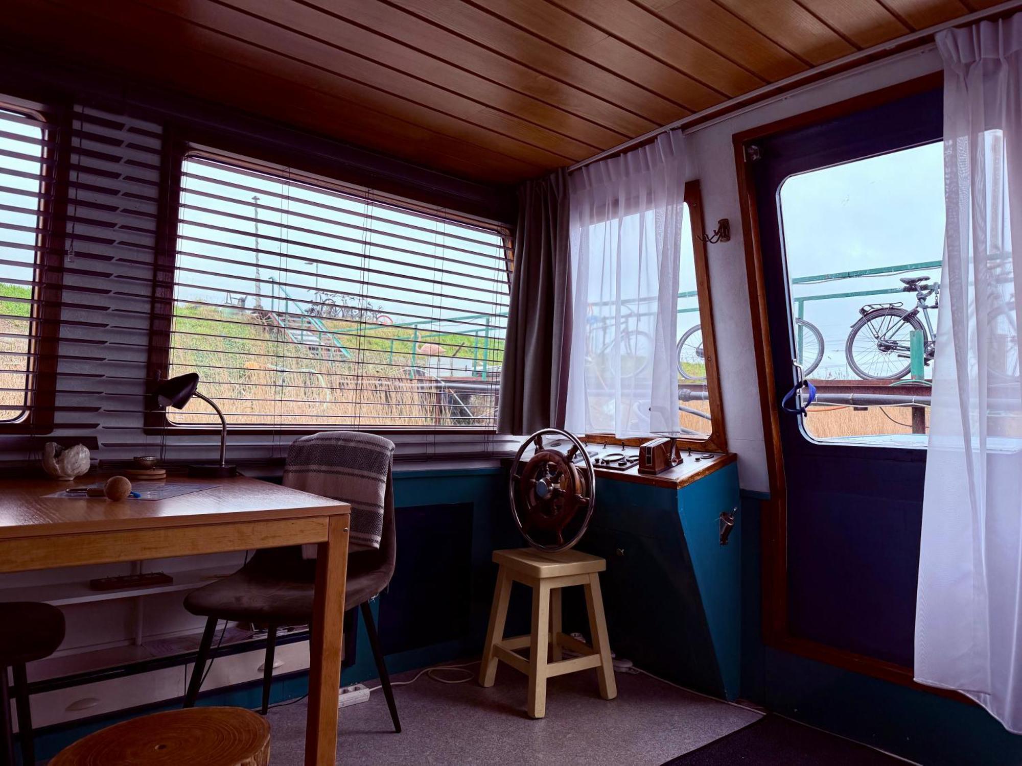 Floating B&B Amsterdam Exterior foto